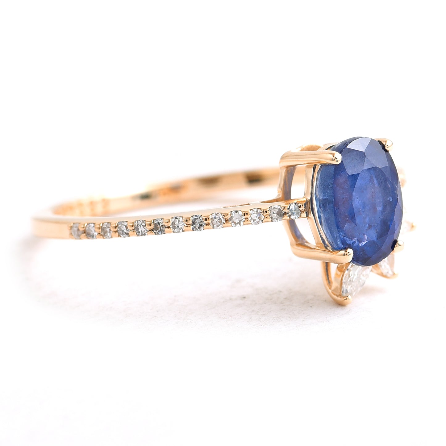 1.53 Ct Oval Sapphire 14K Gold Ring