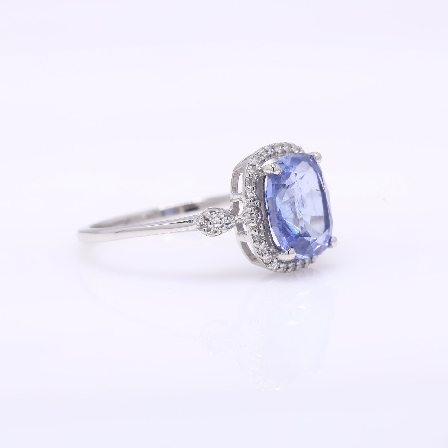 2.75 Ct Cushion Mixed Cut Natural Sapphire 950 Platinum Ring