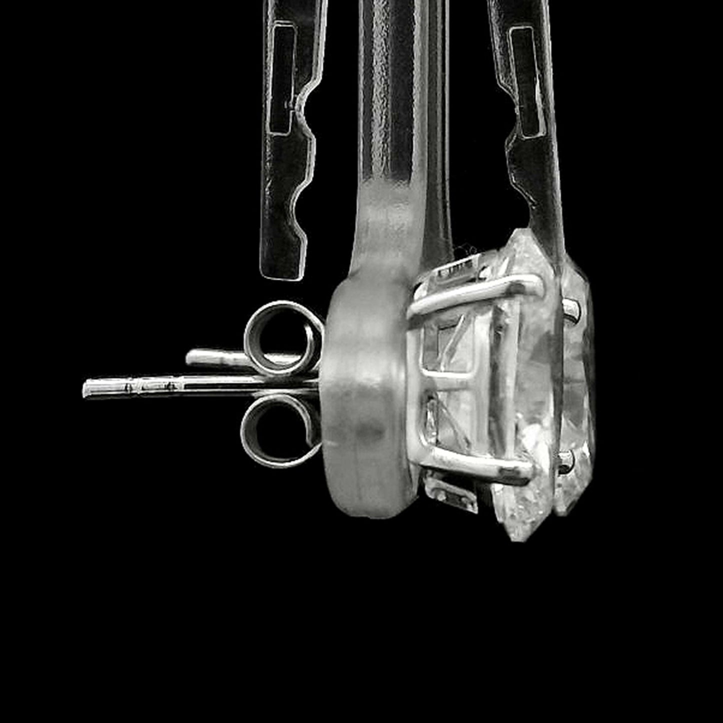 4.01 Carats Lab Grown Diamond 14K Gold Earrings
