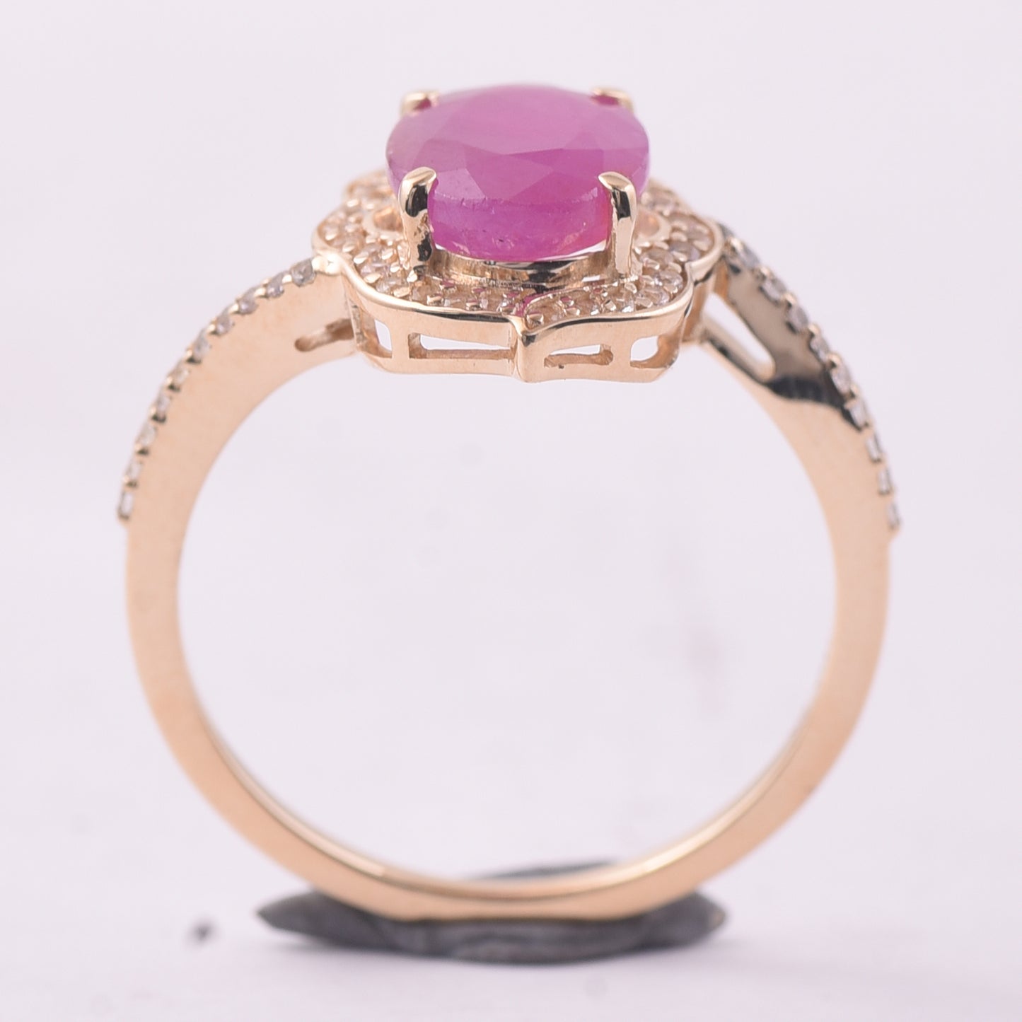 2.60 Ct Oval Ruby 9K Gold Ring