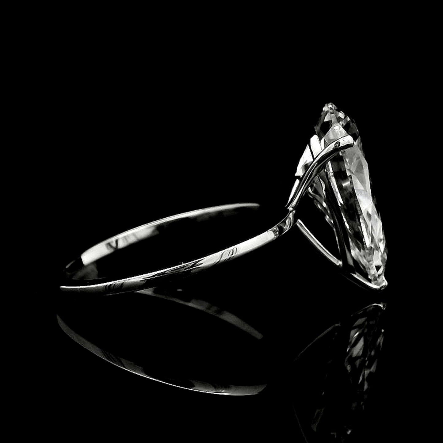 4.00 Carats Lab Grown Diamond 14K Gold Ring