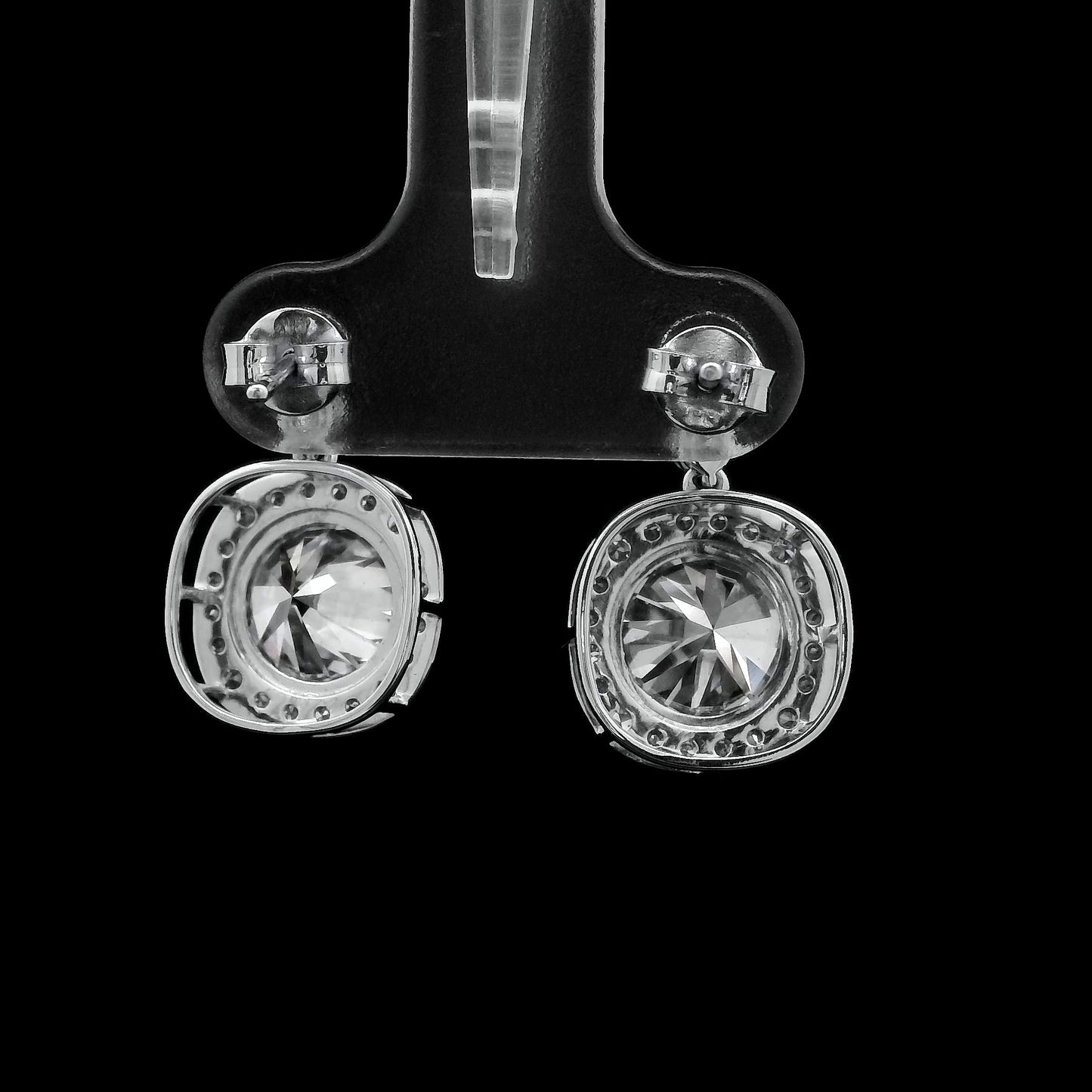 4.69 Ct Round Lab Grown Diamond 14K Gold Earrings