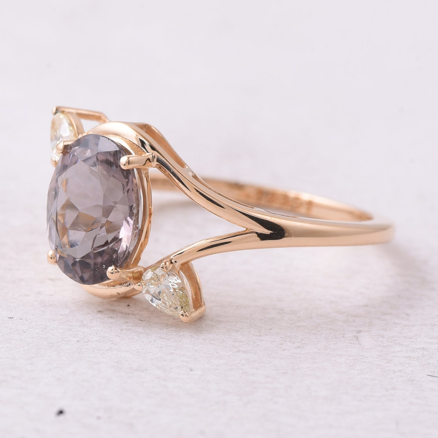 2.01 Ct Oval Mixed Cut Natural Tourmaline 14K Gold Ring