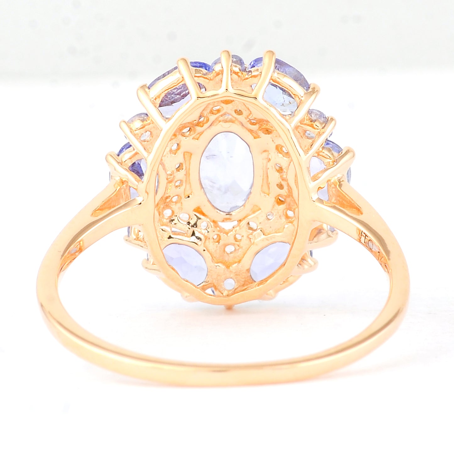 1.73 Ct Oval Tanzanite 14K Gold Ring
