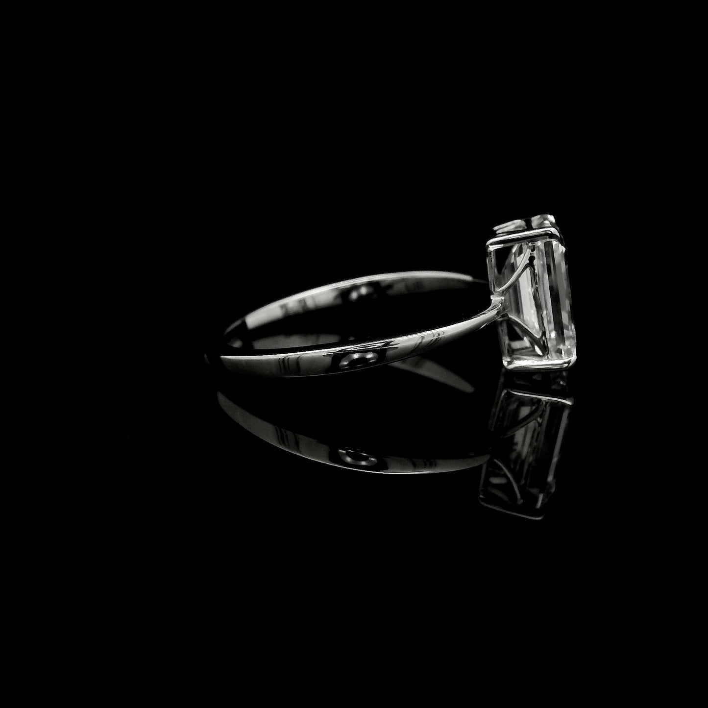 2.09 Carats Lab Grown Diamond 14K Gold Ring