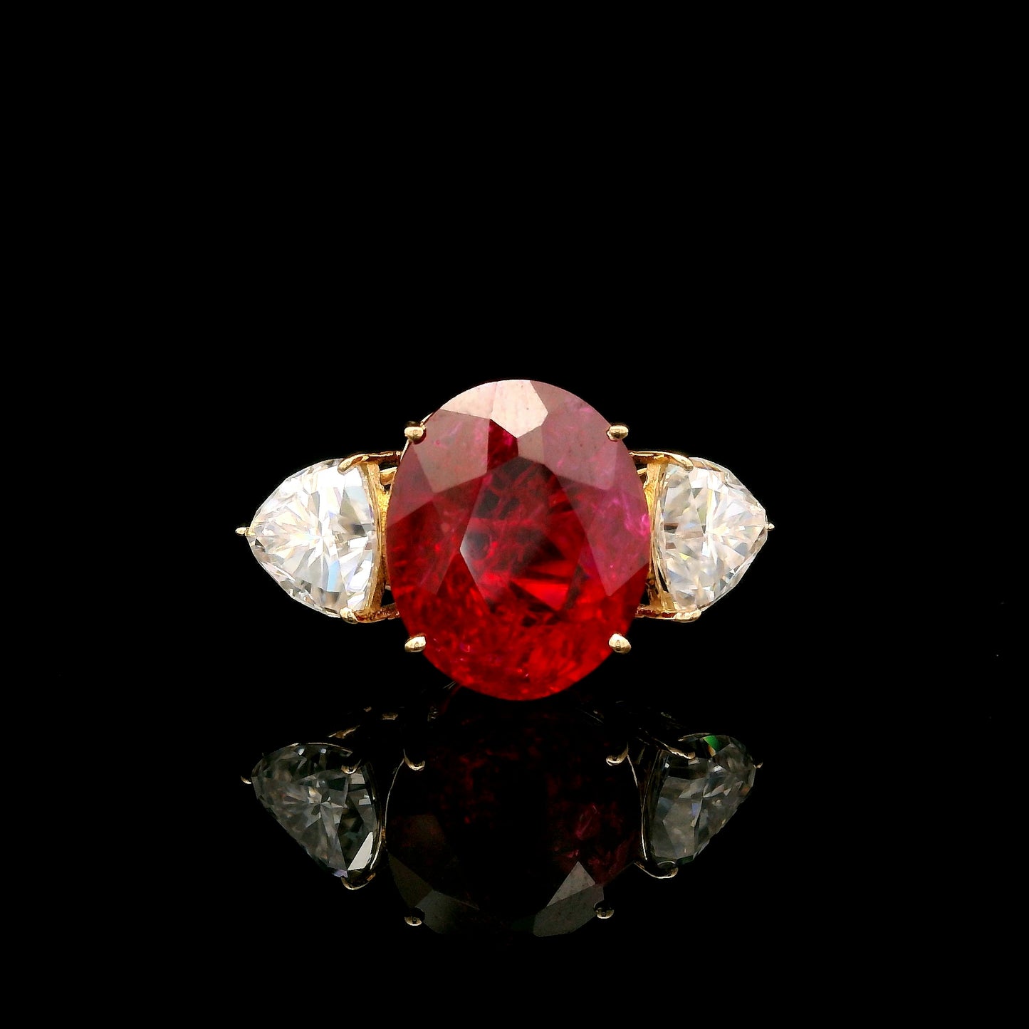 7.14 Ct Oval Mixed Cut Lab Grown Ruby 14K Gold Ring