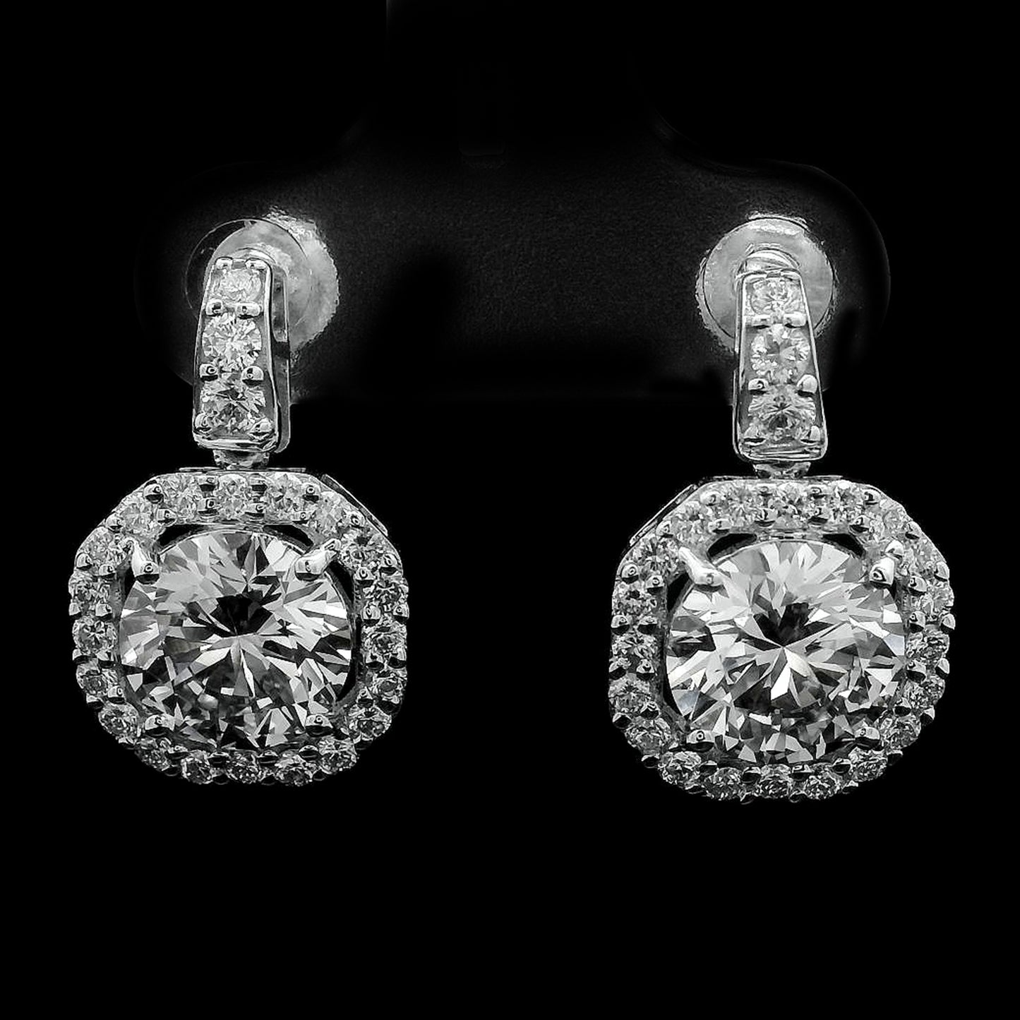 3.84 Carats Lab Grown Diamond 14K Gold Earrings