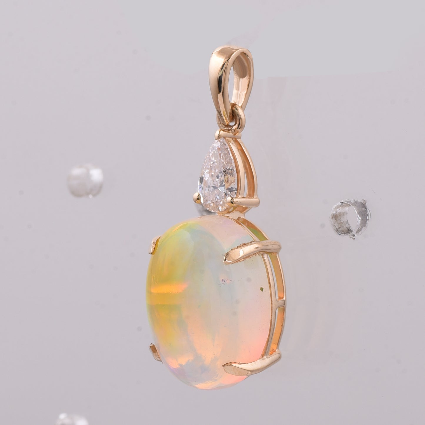 3.85 Ct Oval Cabochon Cut Natural Opal 14K Gold Pendant