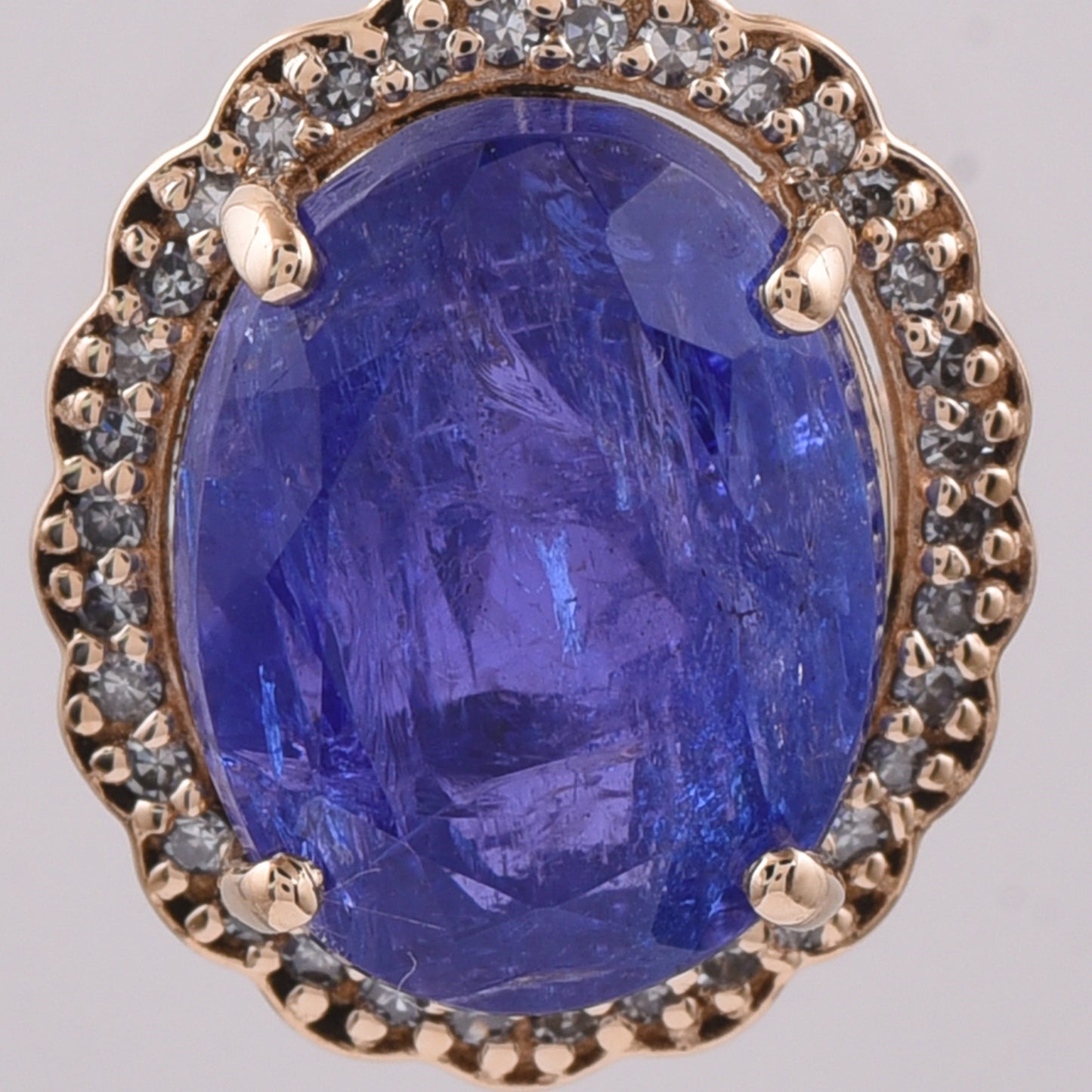 4.65 Ct Oval Natural Tanzanite 14K Gold Pendant