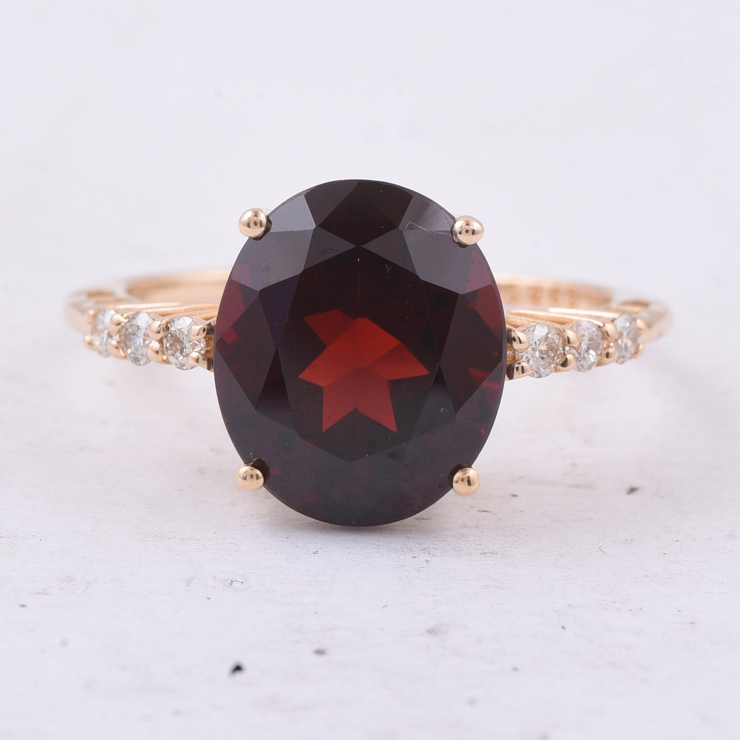 6.00 Ct Oval Natural Garnet 14K Gold Ring