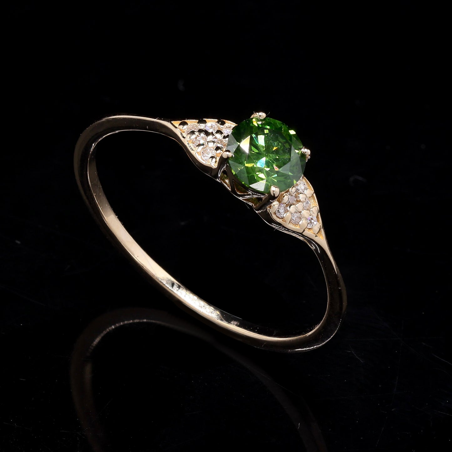 0.50 Ct Round Green Diamond 14K Gold Ring