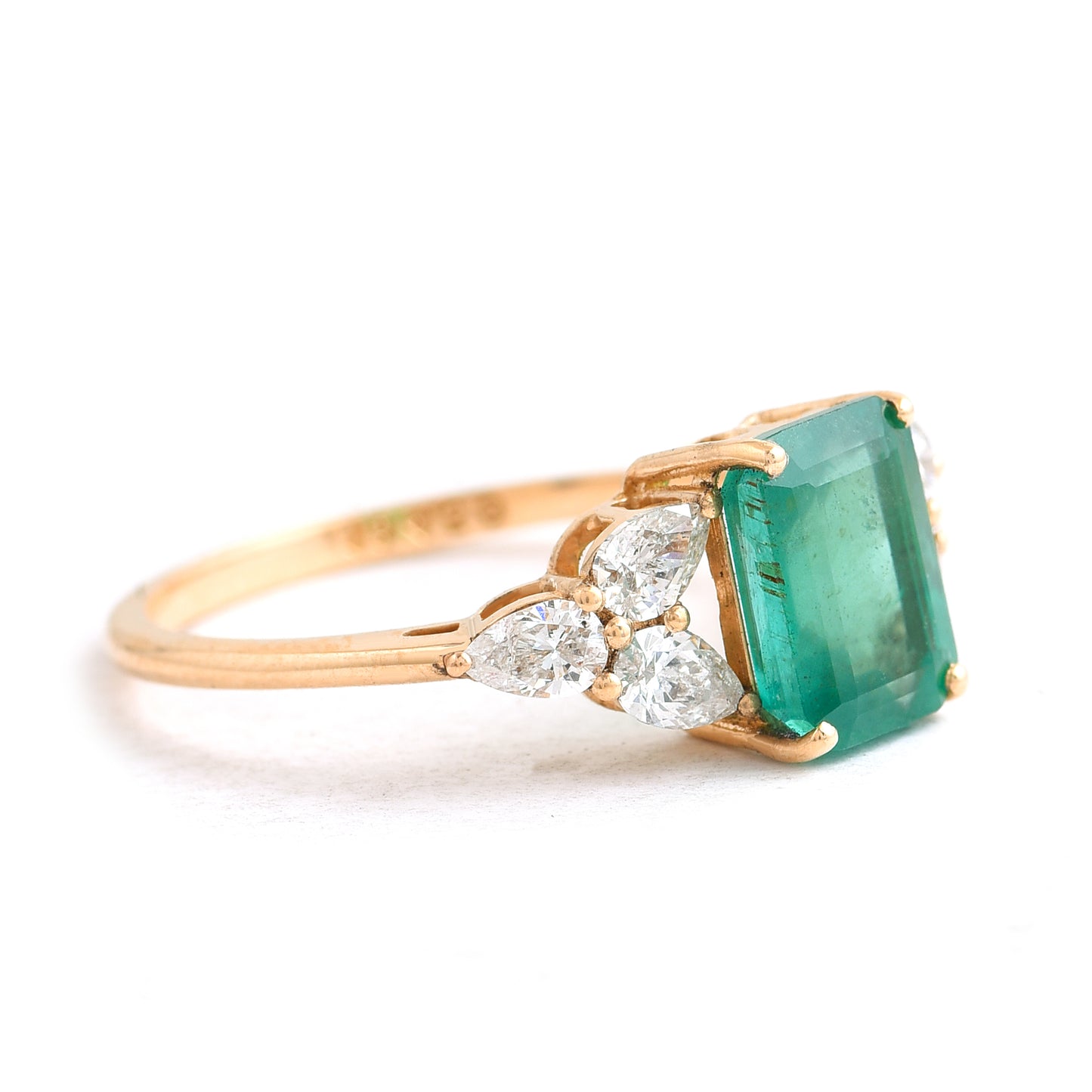 2.20 Ct Octagon Emerald 14K Gold Ring