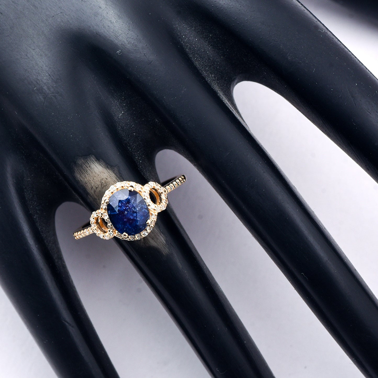 1.73 Ct Oval Mixed Cut Natural Sapphire 14K Gold Ring