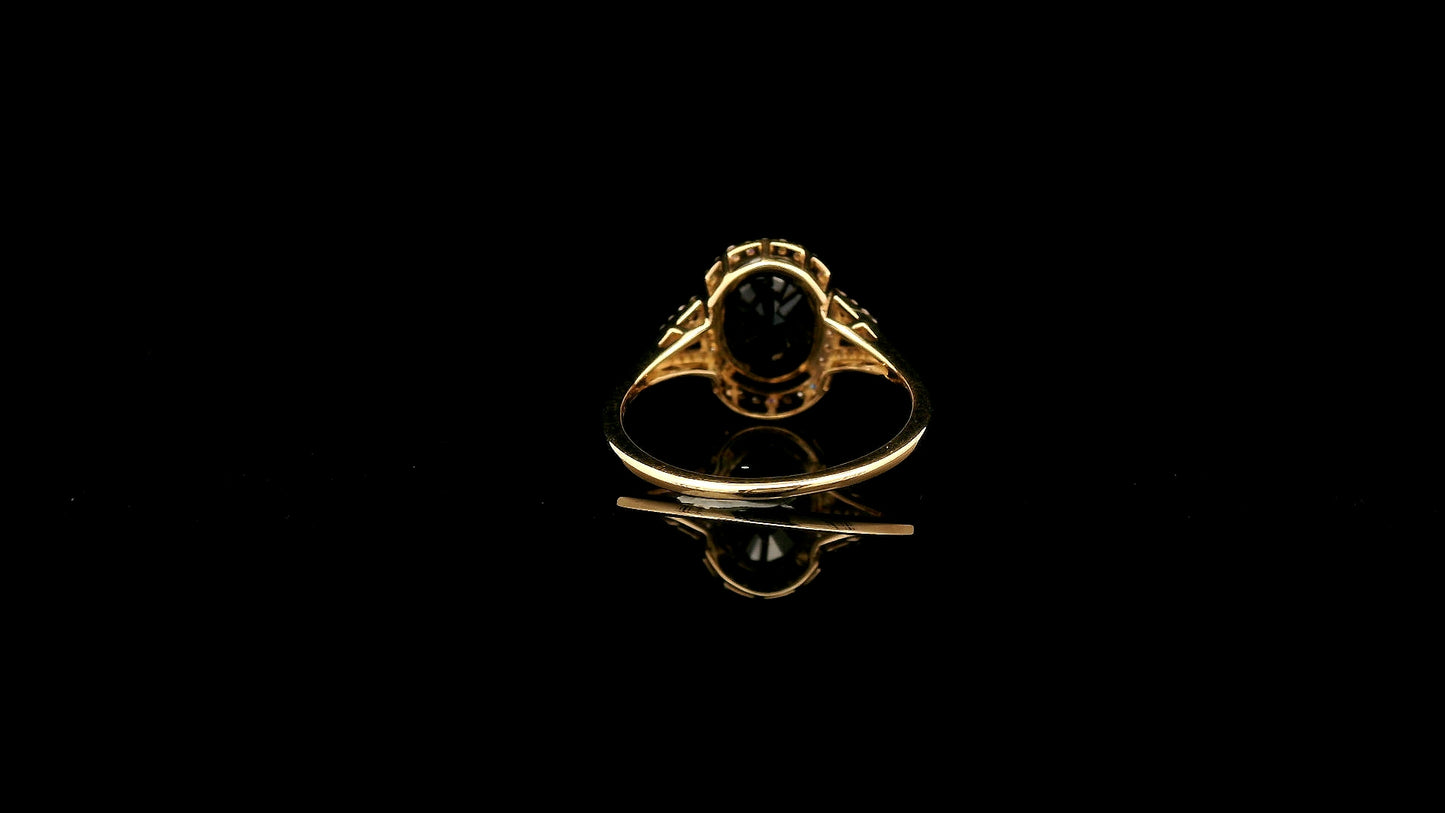 2.31 Ct Oval Natural Sapphire 14K Gold Ring