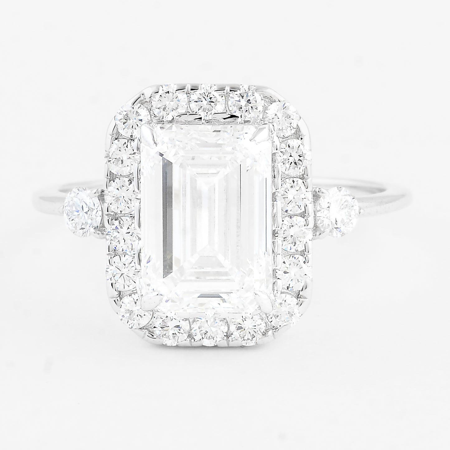 3.62 Carats Lab Grown Diamond 14K Gold Ring