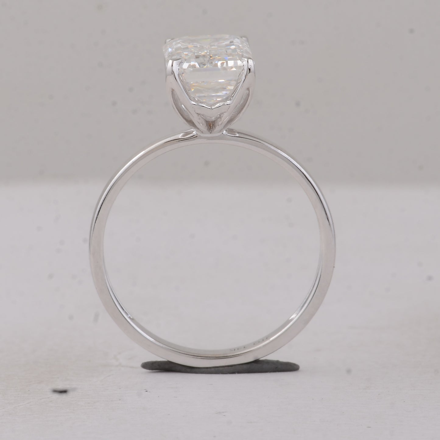 3.08 Carats Lab Grown Diamond 14K Gold Ring