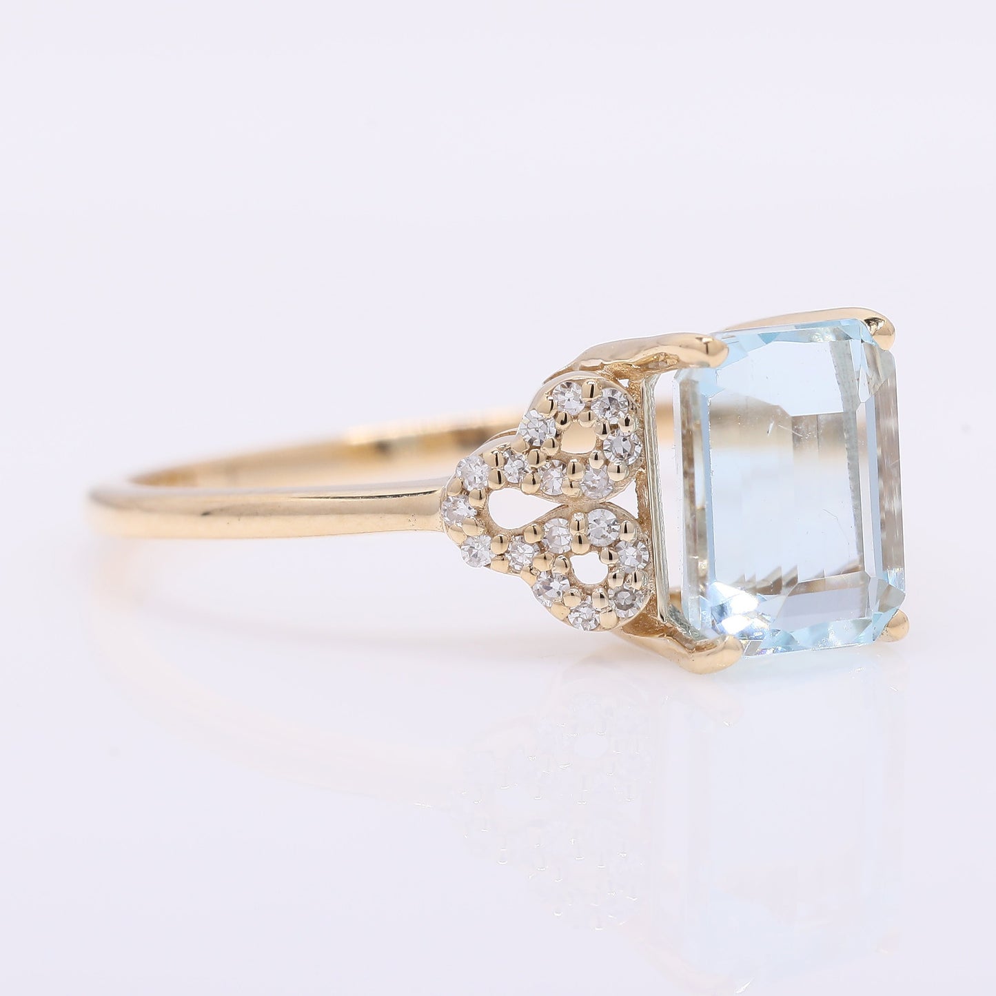 2.09 Ct Octagon Step Cut Natural Aquamarine 14K Gold Ring