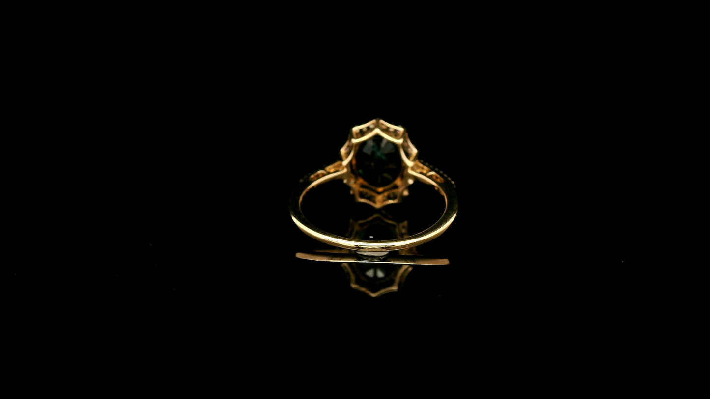 2.73 Ct Oval Natural Sapphire 14K Gold Ring