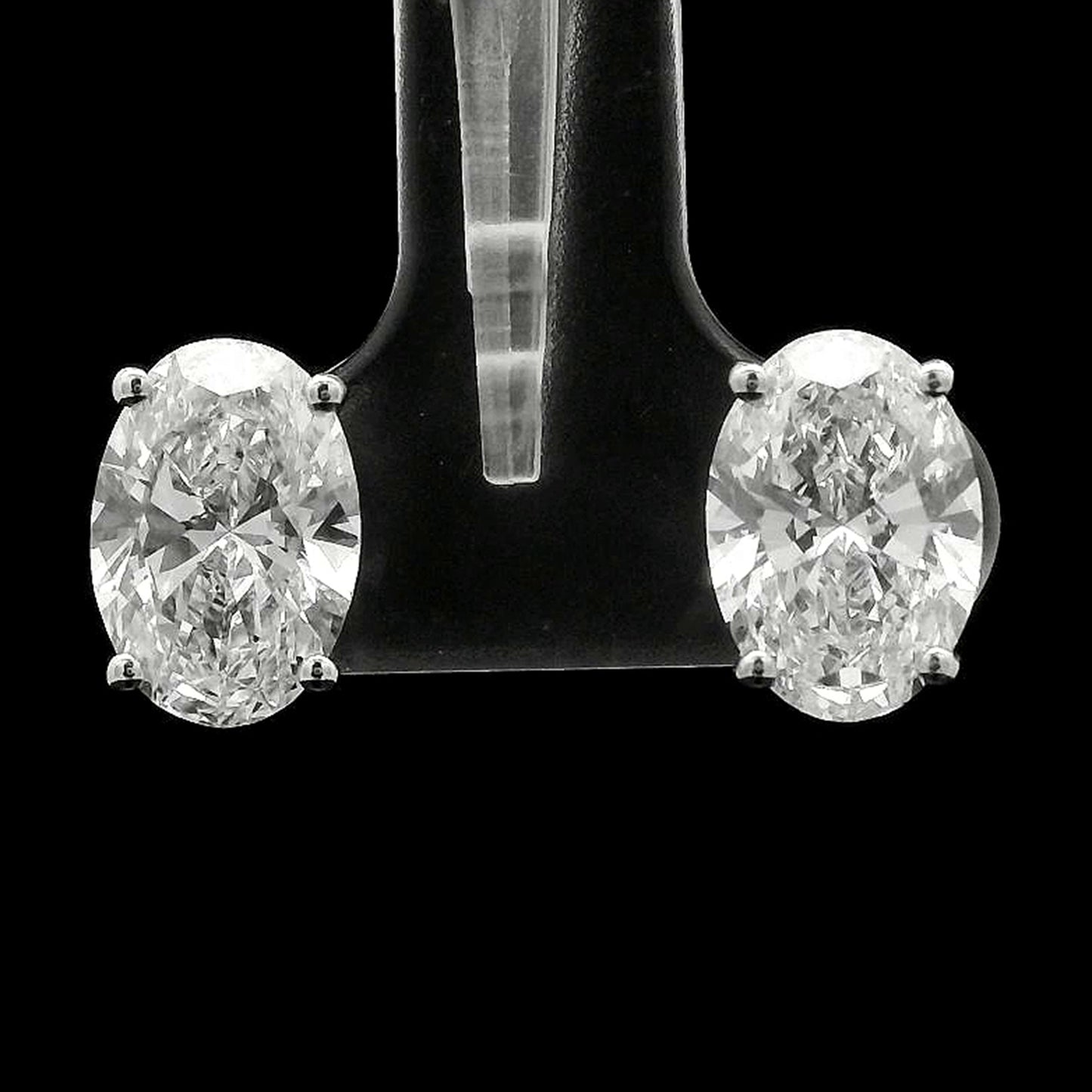 4.05 Carats Lab Grown Diamond 14K Gold Earrings