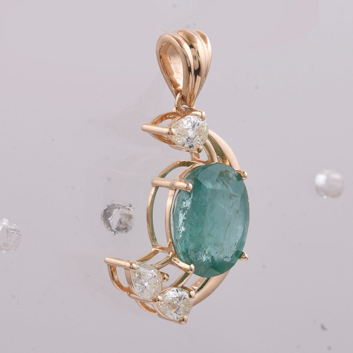 3.20 Ct Oval Natural Emerald 14K Gold Pendant