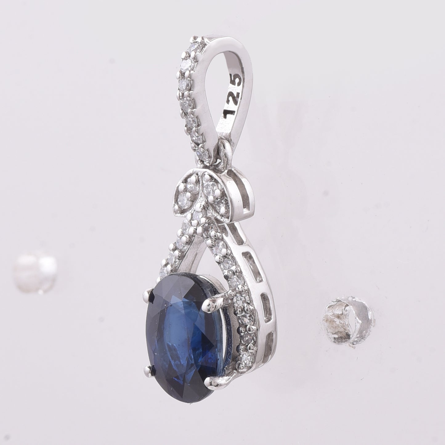 1.26 Ct Oval Natural Sapphire 950 Platinum Pendant