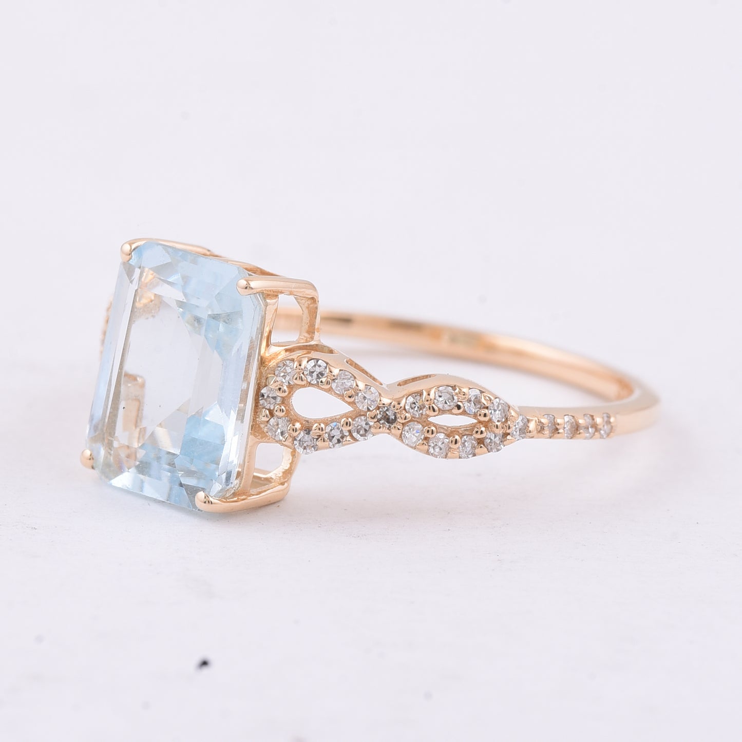 2.05 Ct Octagon Step Cut Natural Aquamarine 14K Gold Ring
