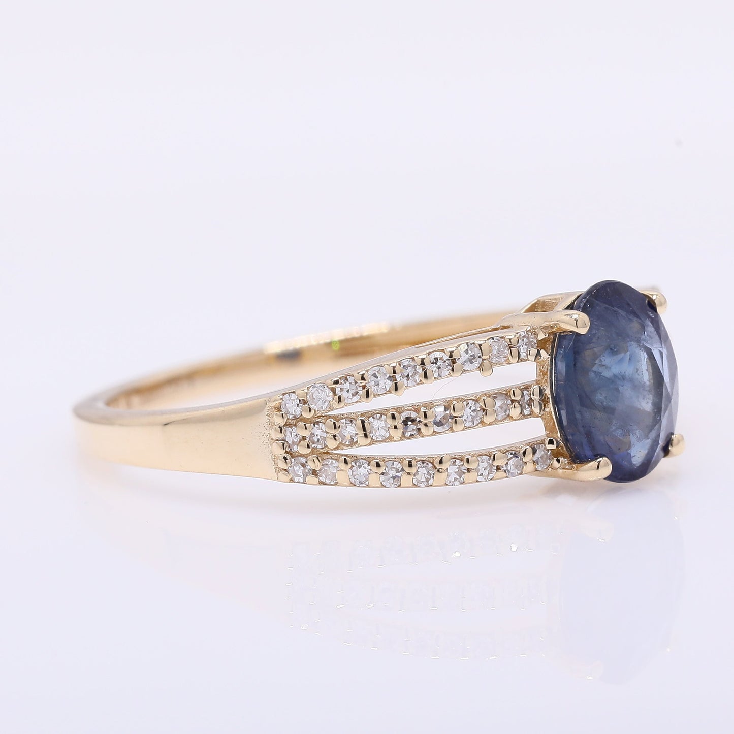 1.26 Ct Oval Mixed Cut Natural Sapphire 14K Gold Ring