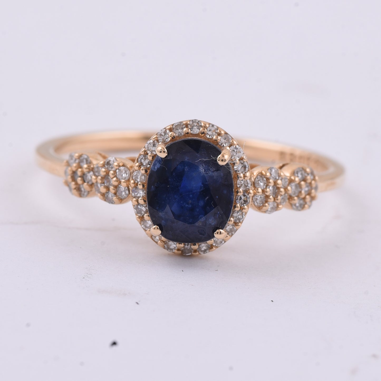 1.46 Ct Oval Natural Sapphire 14K Gold Ring