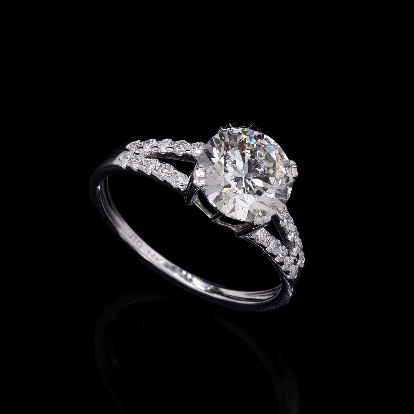 2.25 Carats Lab Grown Diamond 14K Gold Ring