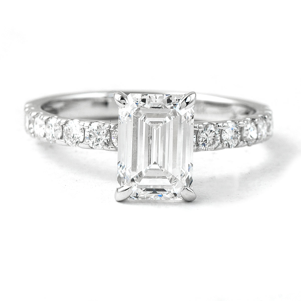 2.23 Carats Lab Grown Diamond 14K Gold Ring