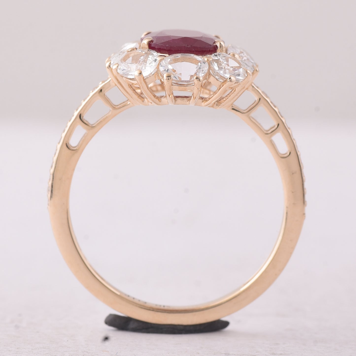 3.21 Ct Oval Ruby 9K Gold Ring