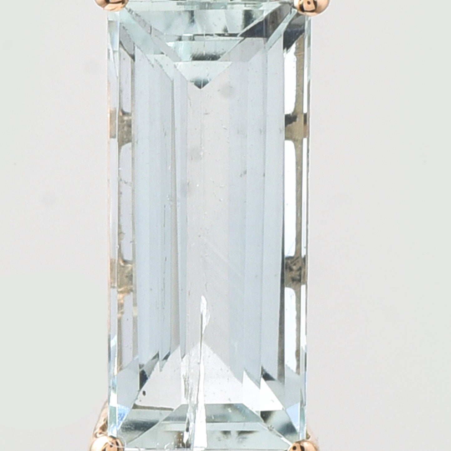 1.68 Ct Baguette Aquamarine 14K Gold Pendant