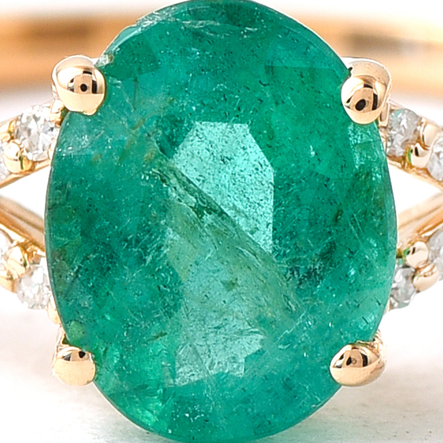 1.56 Ct Oval Mixed Cut Natural Emerald 14K Gold Ring