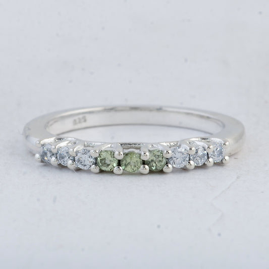 0.44 Ct Round Peridot 925 Sterling Silver Ring