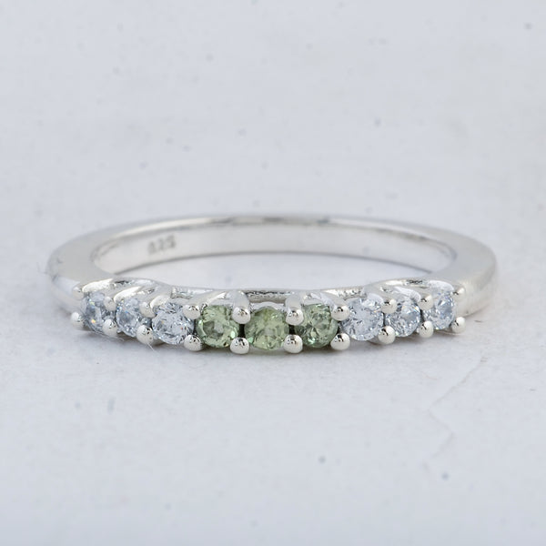 0.44 Ct Round Peridot 925 Sterling Silver Ring