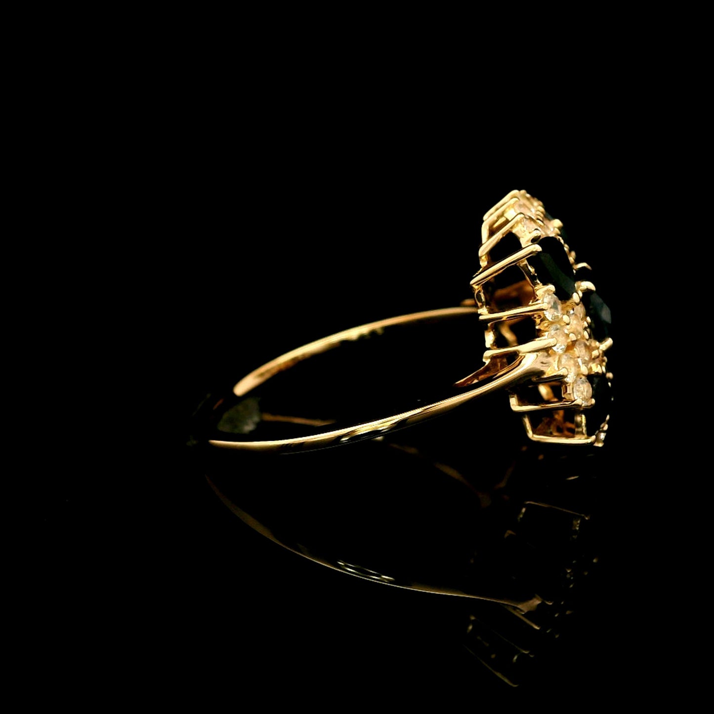 2.07 Ct Round Sapphire 14K Gold Ring