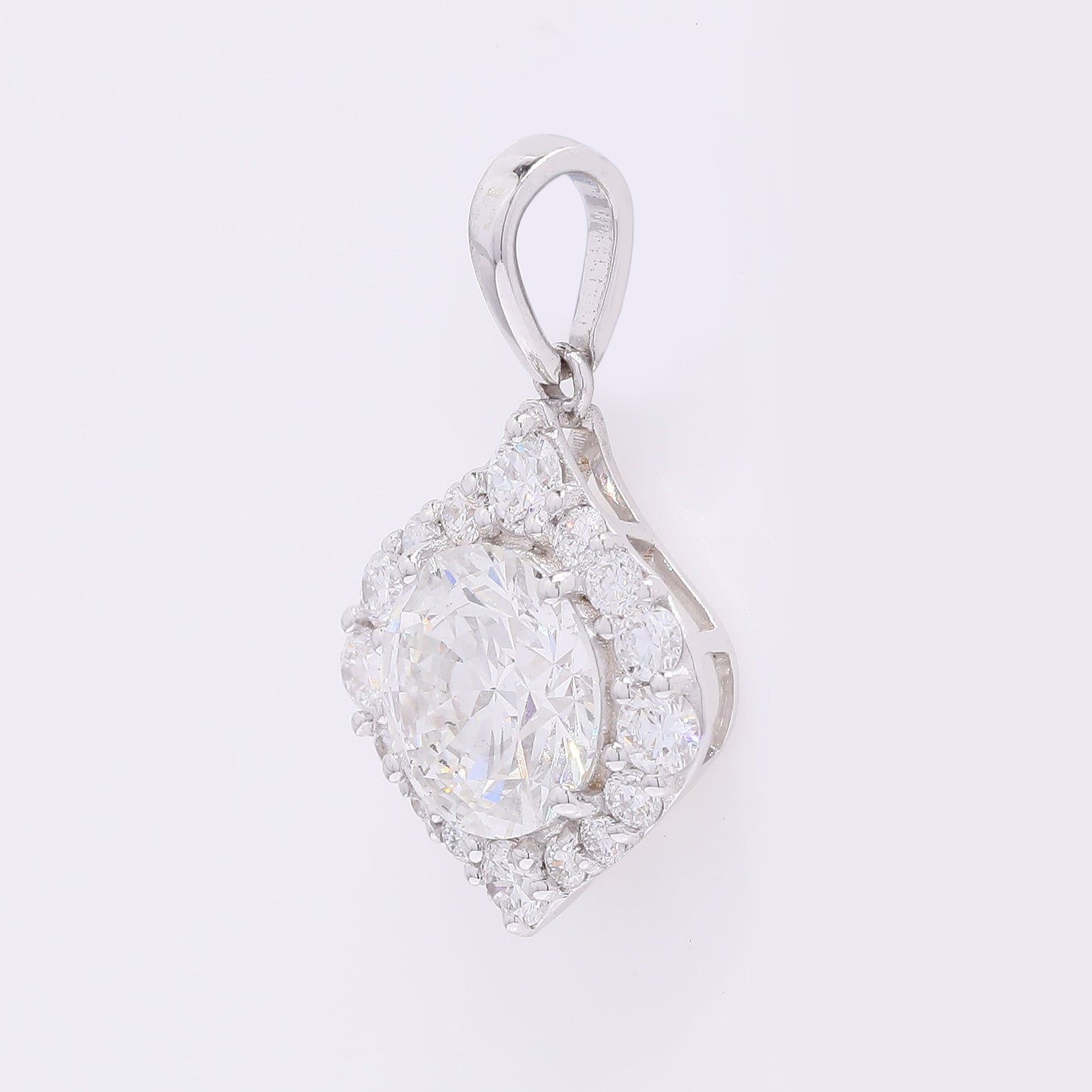 2.41 Carats Lab Grown Diamond 14K Gold Pendant