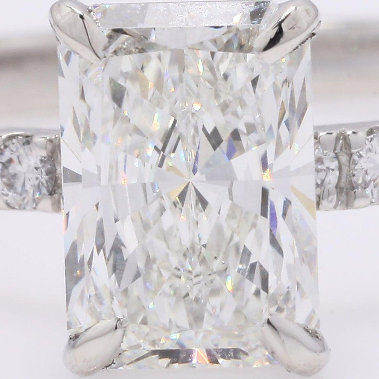 2.12 Ct Cut Cornere Rectangular Modifie Brilliant Lab Grown Diamond 950 Platinum Ring