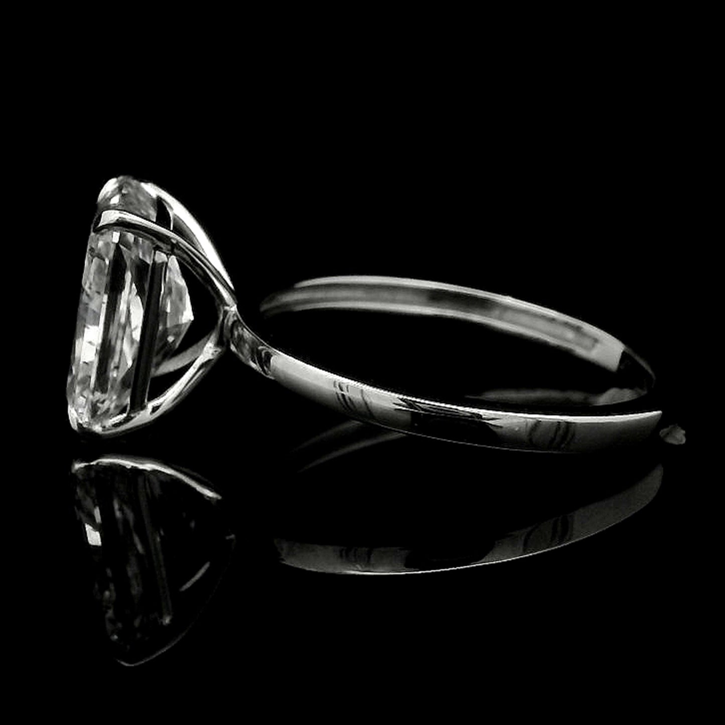 2.56 Carats Lab Grown Diamond 14K Gold Ring