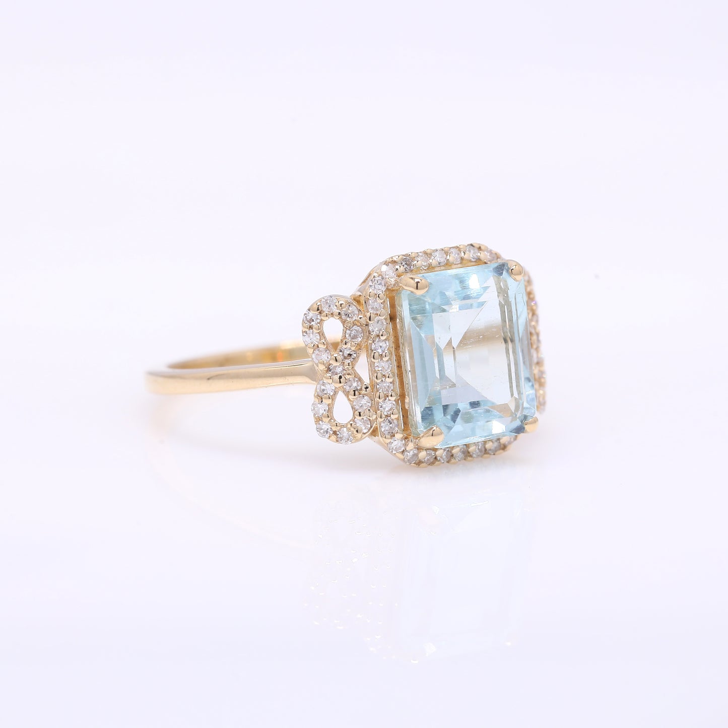 2.27 Ct Octagon Step Cut Natural Aquamarine 14K Gold Ring