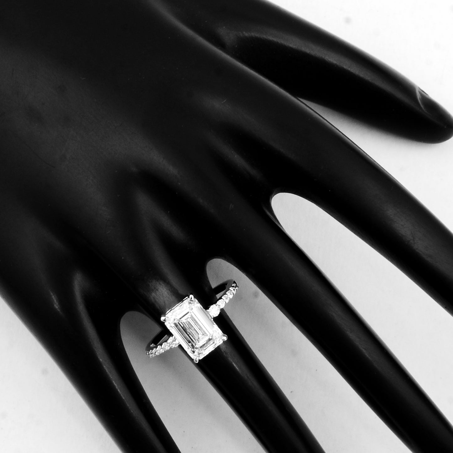 2.90 Carats Lab Grown Diamond 14K Gold Ring