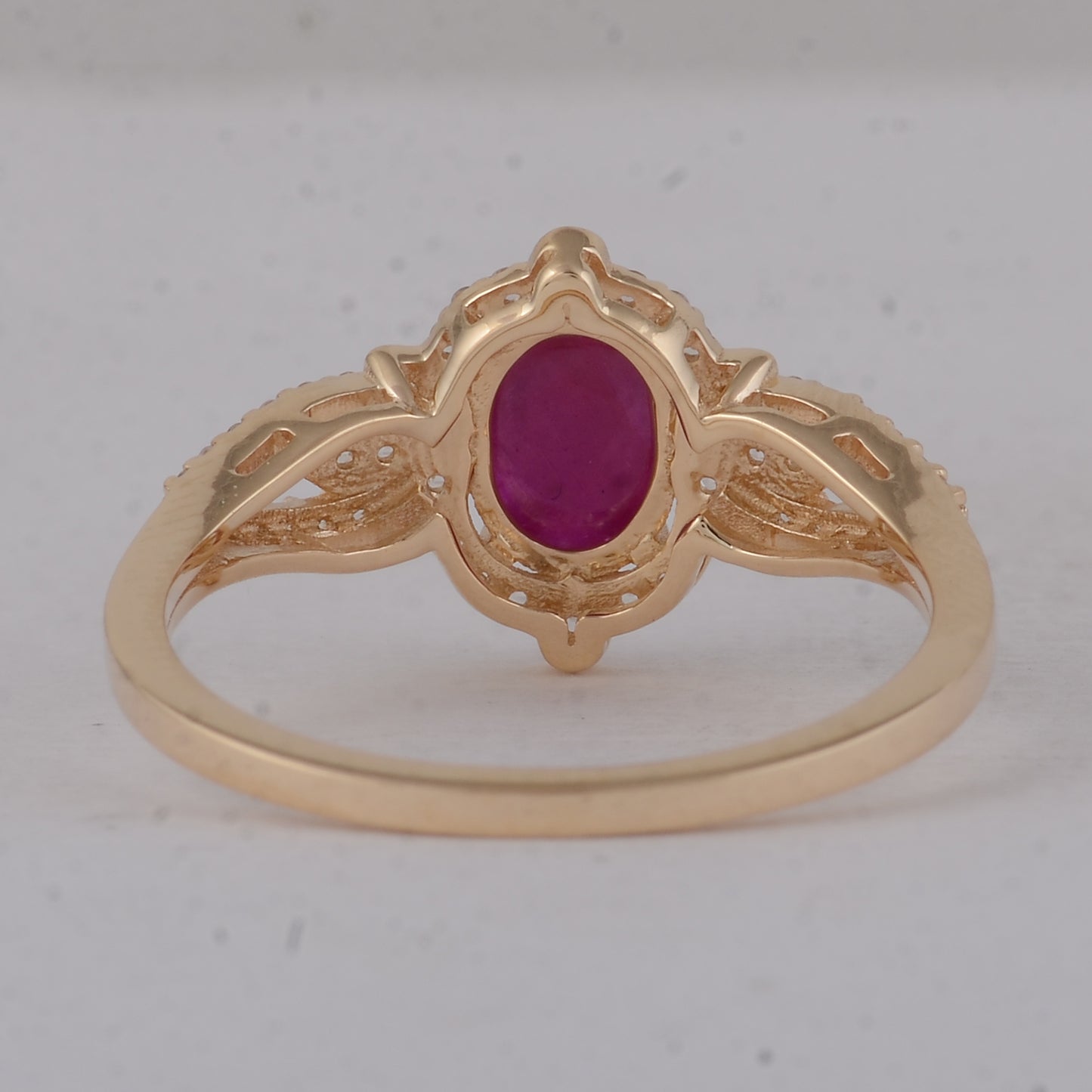 1.37 Ct Oval Ruby 9K Gold Ring