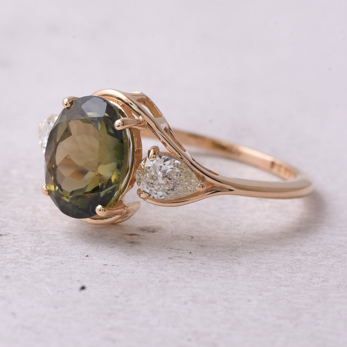 3.50 Ct Oval Natural Tourmaline 14K Gold Ring