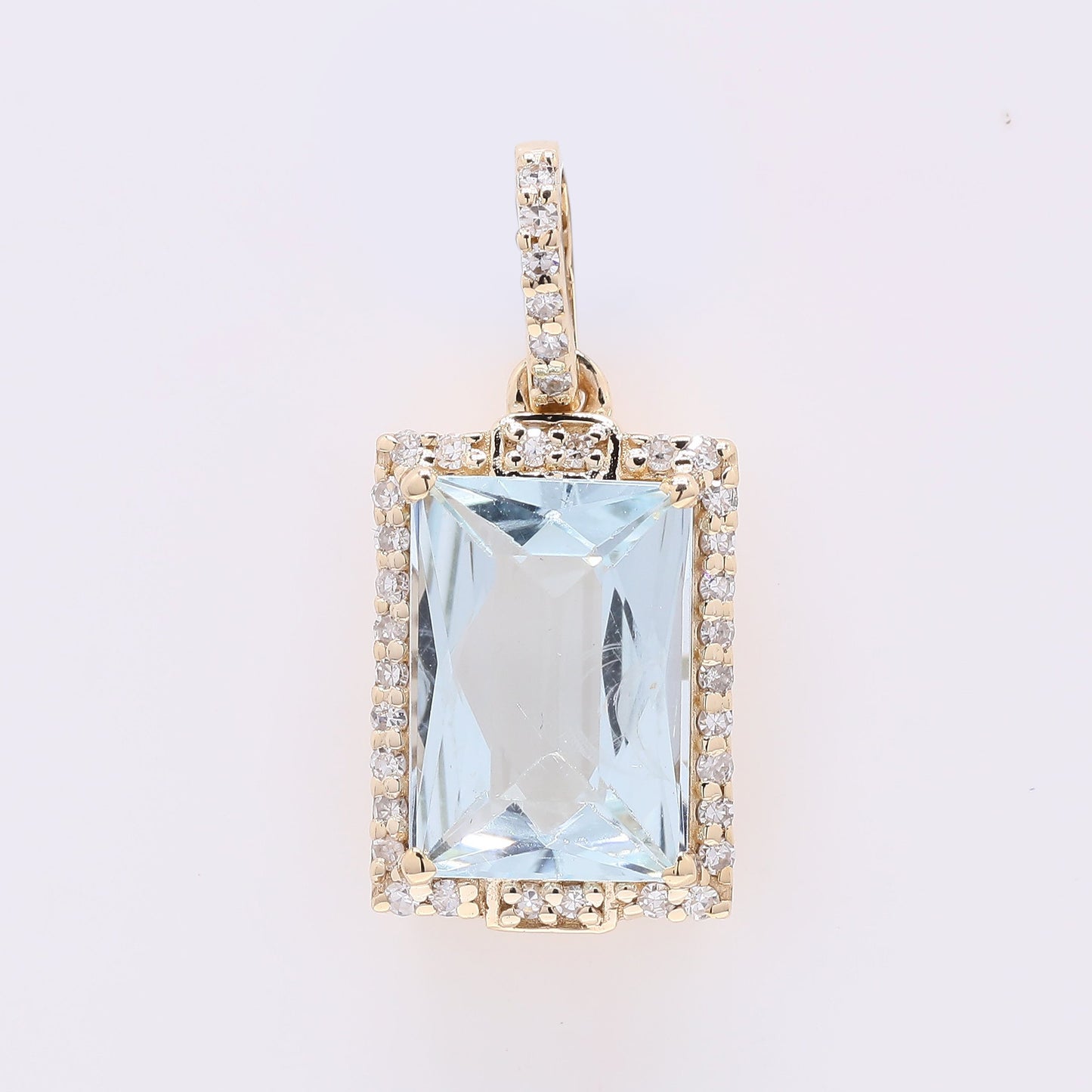 1.76 Ct Rectangle Mixed Cut Natural Aquamarine 14K Gold Pendant