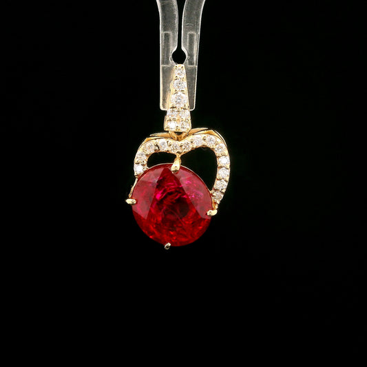 4.52 Ct Oval Mixed Cut Lab Grown Ruby 14K Gold Pendant
