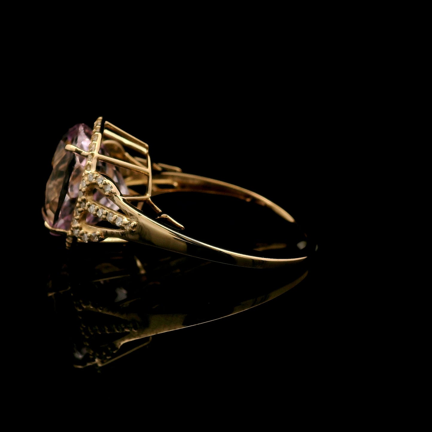 6.48 Ct Oval Kunzite 14K Gold Ring