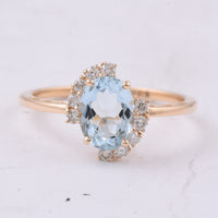1.30 Ct Oval Natural Aquamarine 14K Gold Ring