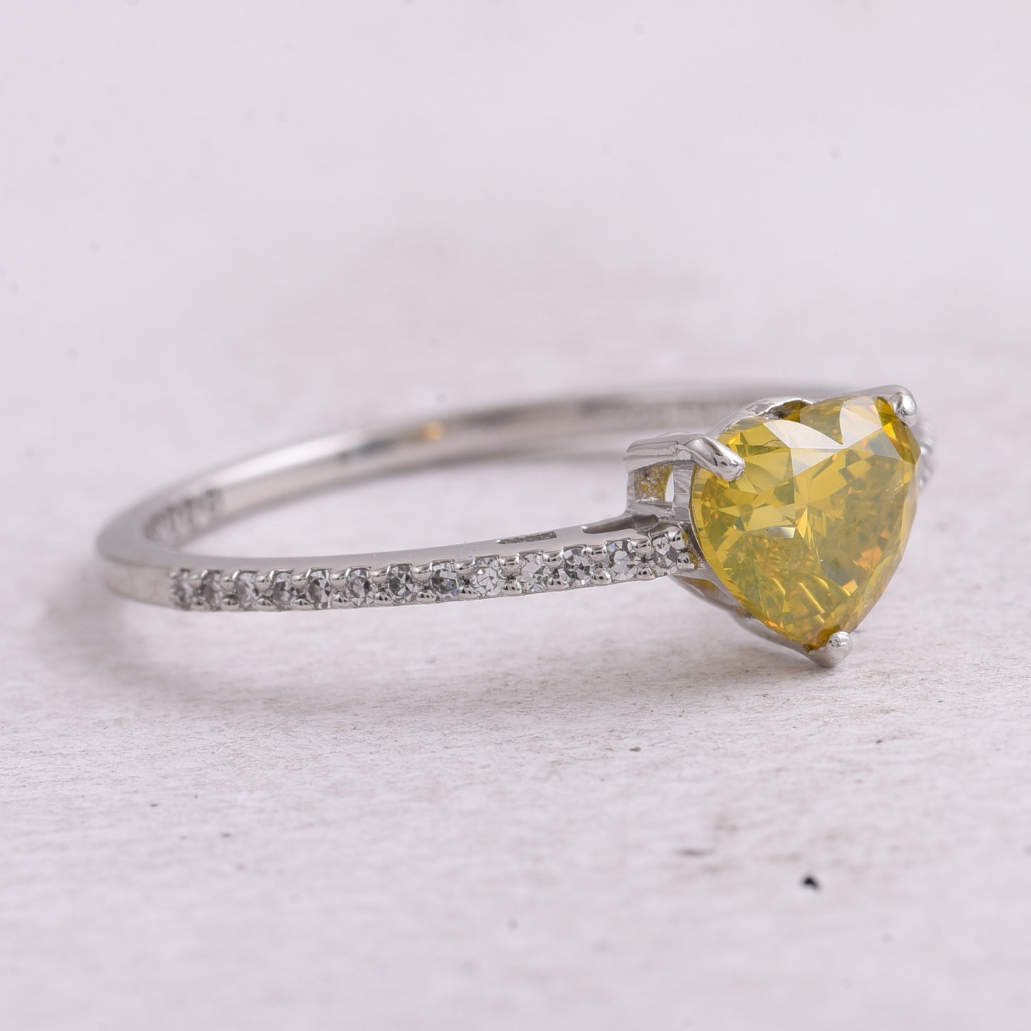 1.08 Ct Heart Yellow Diamond 950 Platinum Ring