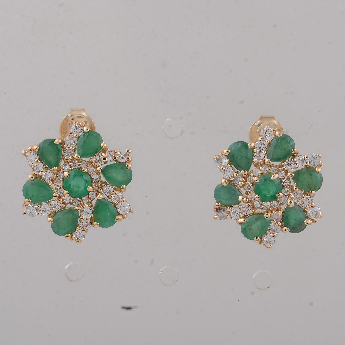 2.81 Ct Round Emerald 14K Gold Earrings