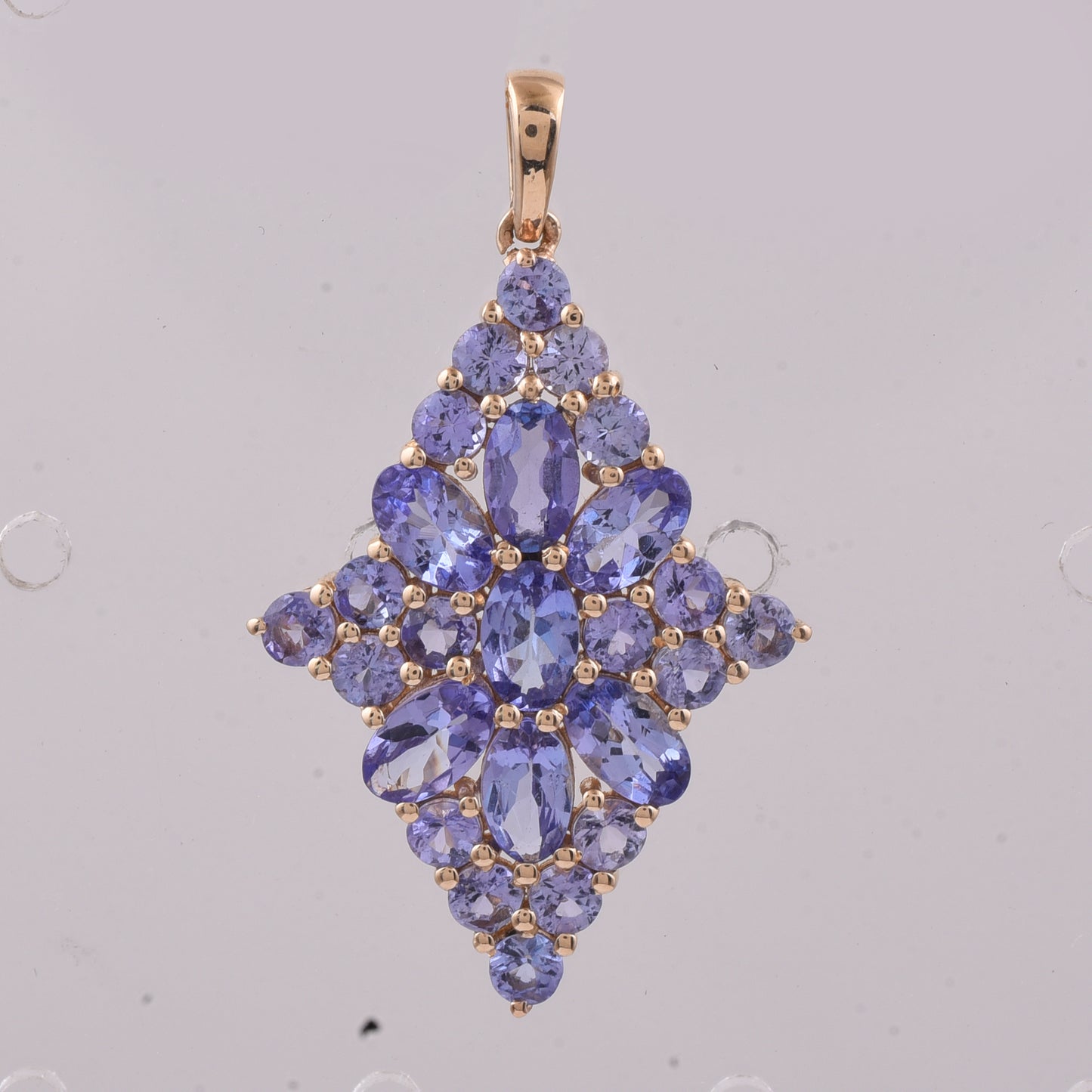 2.83 Ct Oval, Round Natural Tanzanite 14K Gold Pendant
